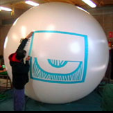 sphère gonflable avec vinyle