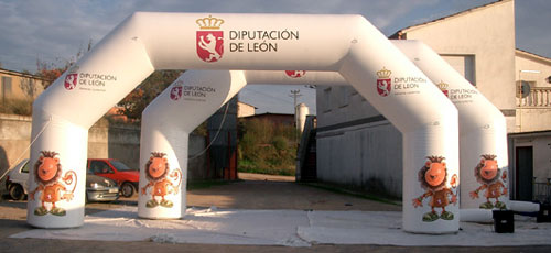 Arche publicitaire León