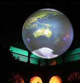 Sphère gonflable éclairée